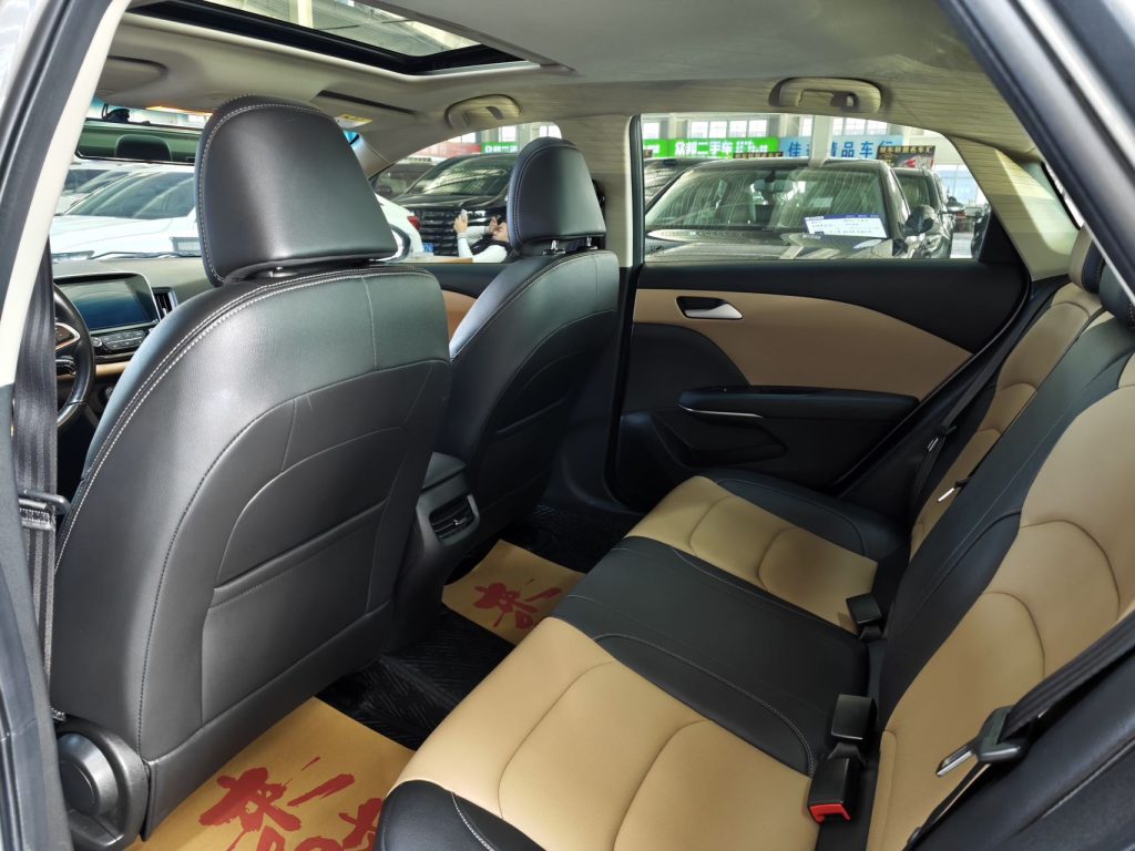 Monza 2022 BMW 320i Automatic Sunroof Edition - Huishida Trading