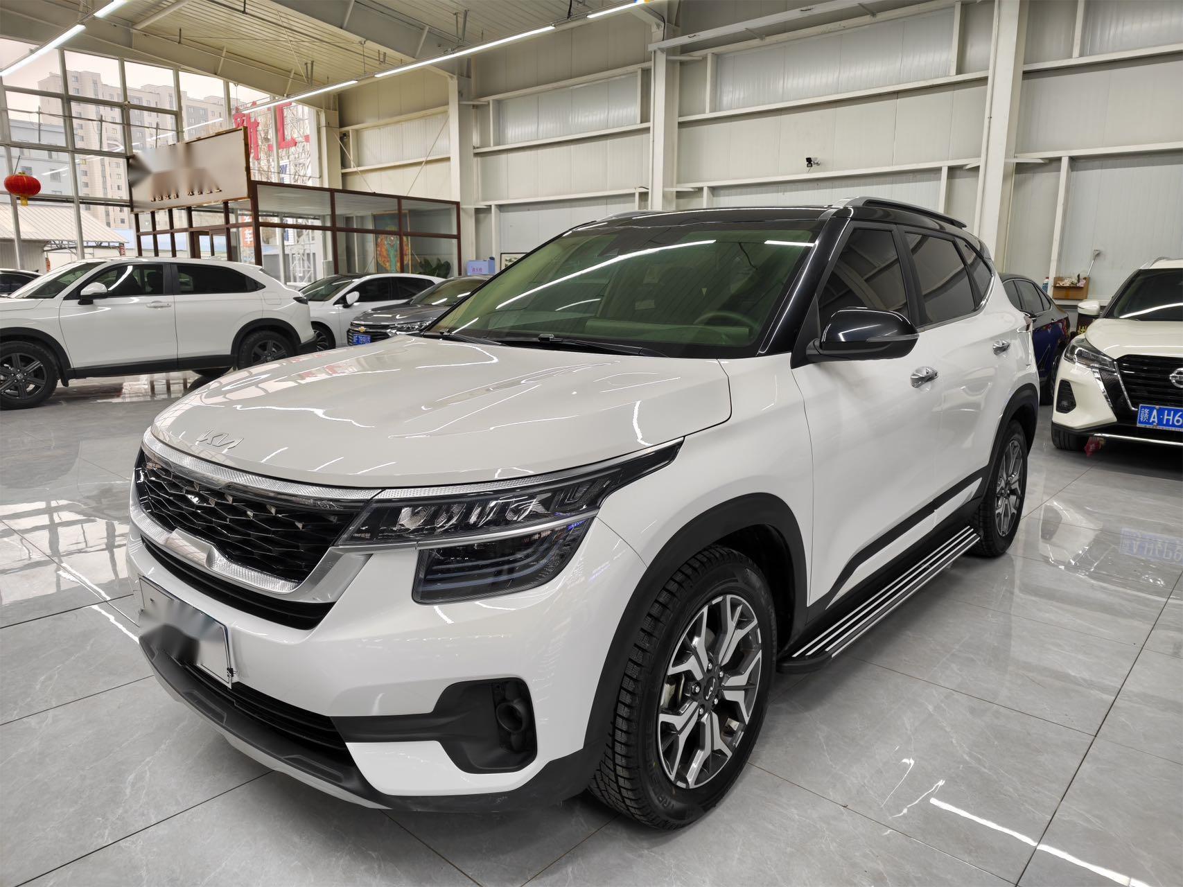 KIA KX3 Модель 2021 года, 1,5 л, CVT, версия Trend Edition.