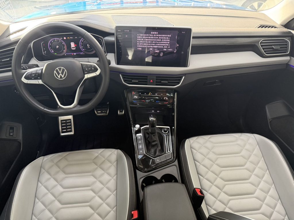 Volkswagen TAYRON 2023 280TSI Передний привод Luxury Plus Advanced Edition - Huishida Trading