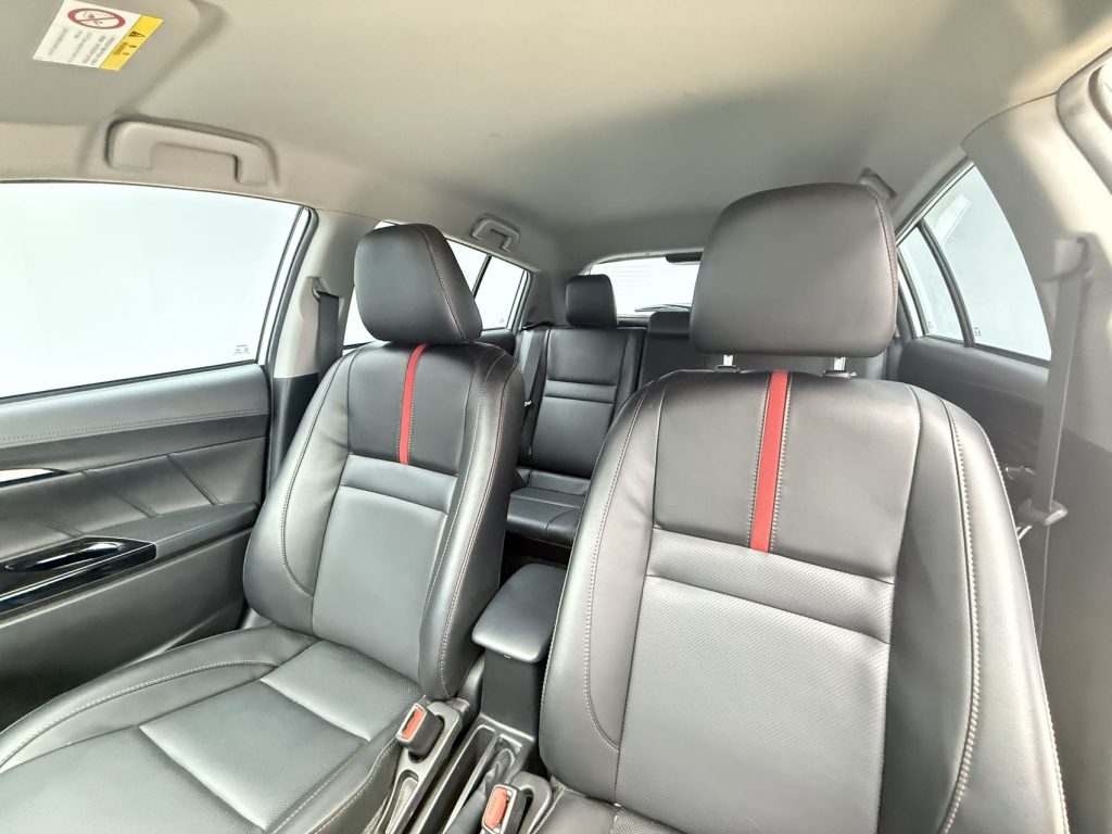 Toyota YARiS L 2022 Yaris X 1.5L CVT Luxury Plus Edition - Huishida Trading