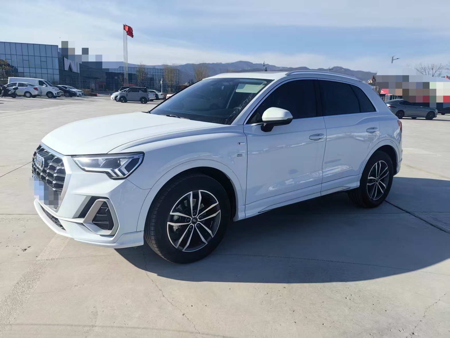 Audi Q3 2023 35 TFSI Progressive Dynamic Edition (1.4T)