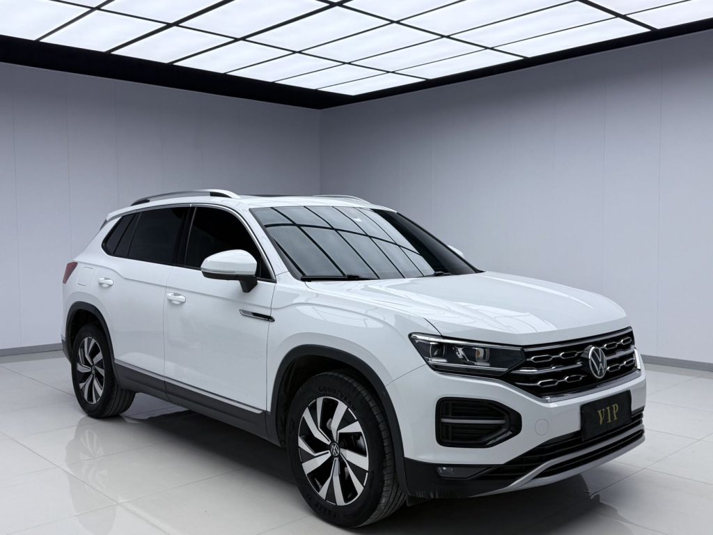 Volkswagen TAYRON 2022 280TSI Двухколесный привод Luxury Smart Connect Edition - Huishida Trading