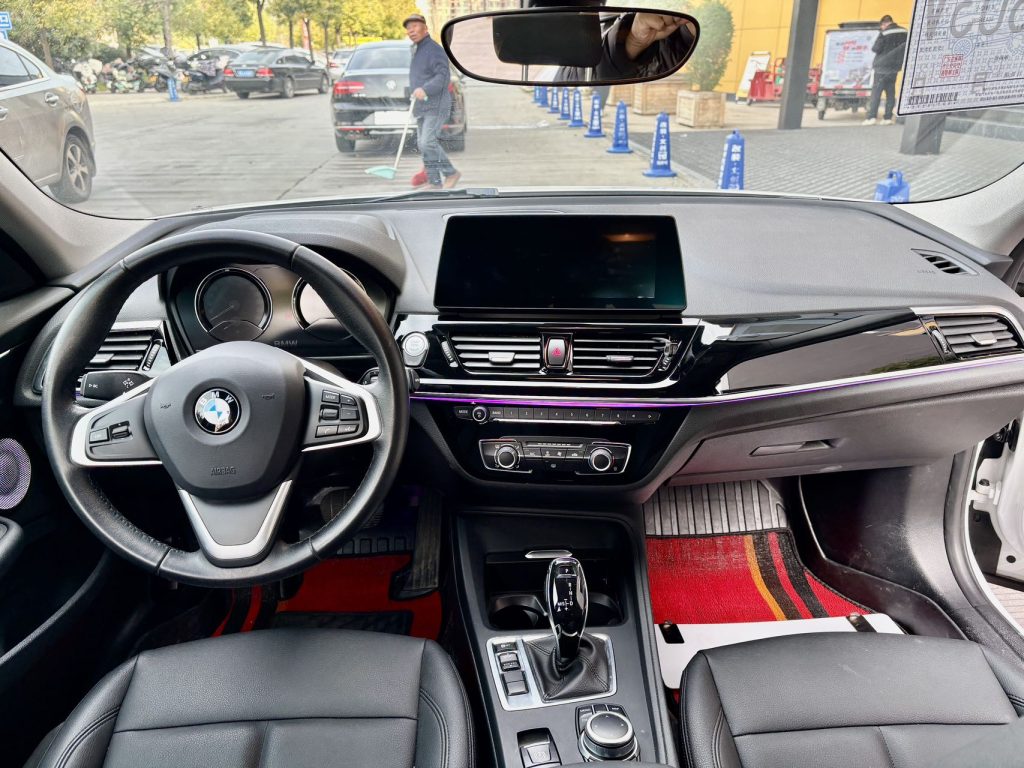 BMW 1 Series 2022 BMW 120i M Sport Edition - Huishida Trading