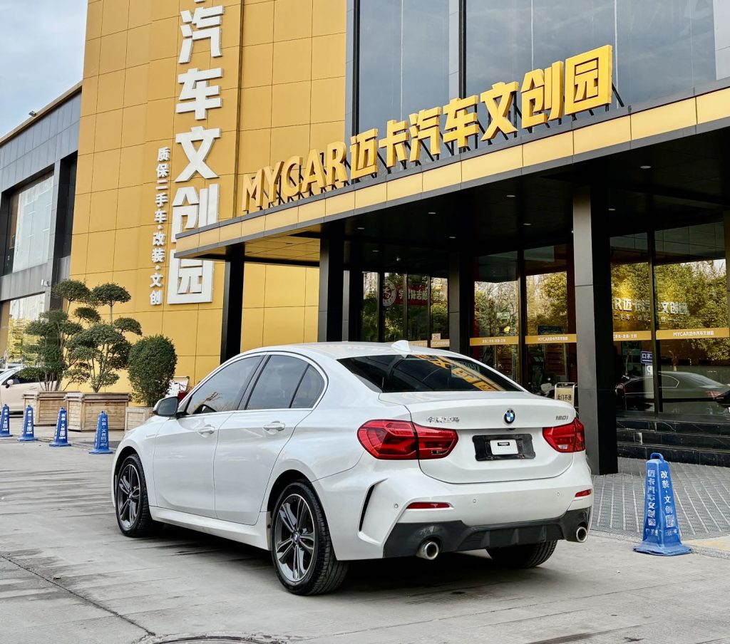 BMW 1 Series 2022 BMW 120i M Sport Edition - Huishida Trading