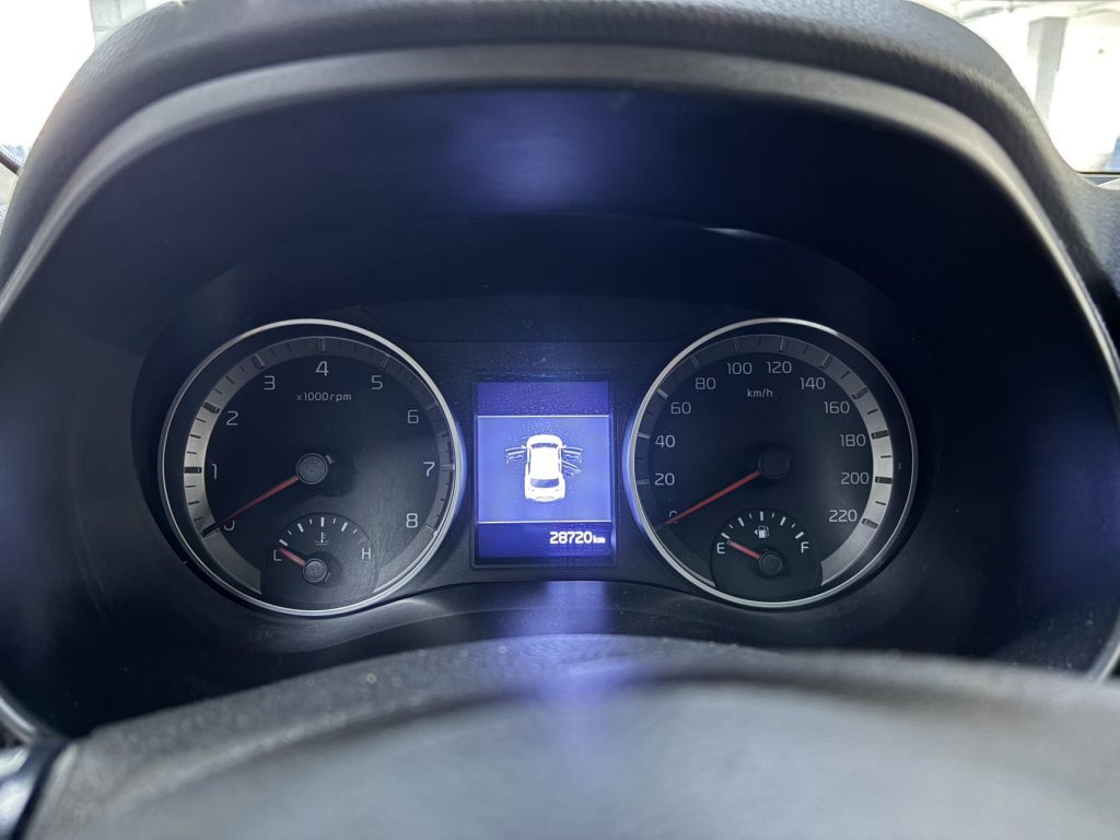 Kia KX1 Модель 2021 года, 1,4 л, CVT, версия с люком - Huishida Trading