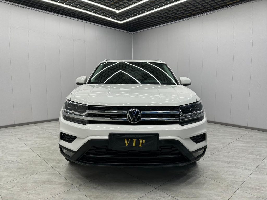 Volkswagen Tharu 2022 280TSI Two-Wheel Drive Luxury Edition - Huishida Trading