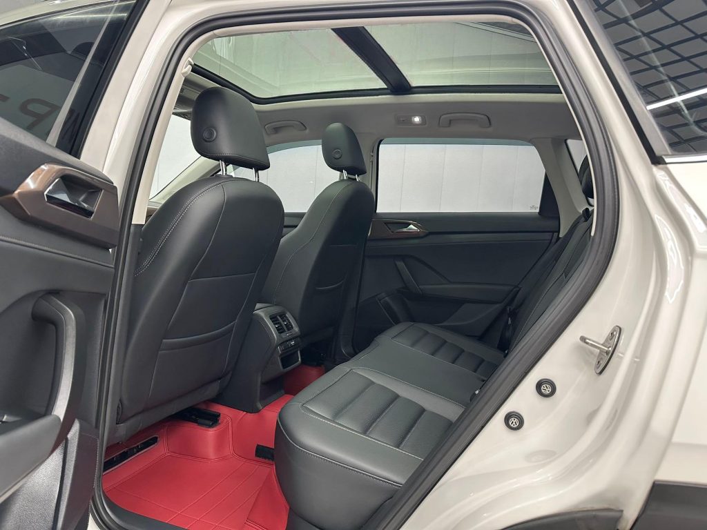 Volkswagen Tharu 2022 280TSI Two-Wheel Drive Luxury Edition - Huishida Trading