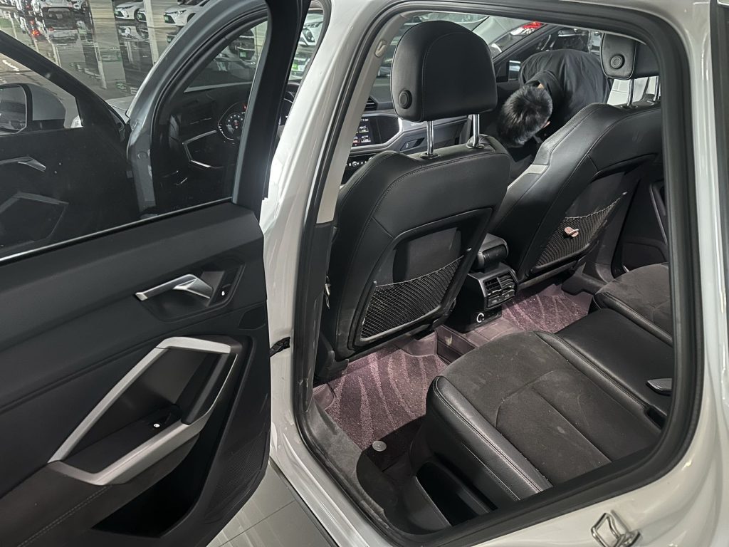 Audi Q3 2021 года 35 TFSI Progressive Dynamic - Huishida Trading