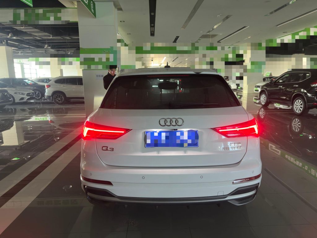 Audi Q3 2021 года 35 TFSI Progressive Dynamic - Huishida Trading
