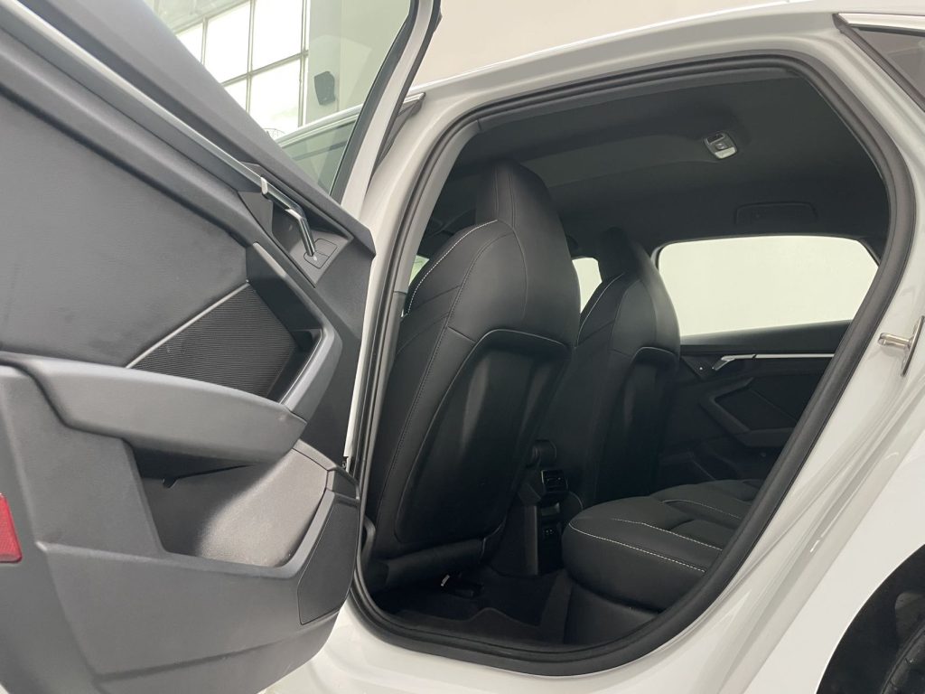 Audi A3 2021 A3L Limousine 35 TFSI Progressive Sport - Huishida Trading