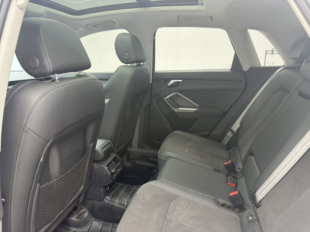 Audi Q3 2022 35 TFSI Sportline - Huishida Trading