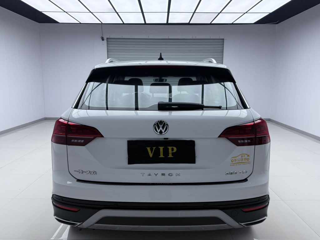 TAYRON 2022 280TSI Двухколесный привод Luxury Smart Connect Edition - Huishida Trading