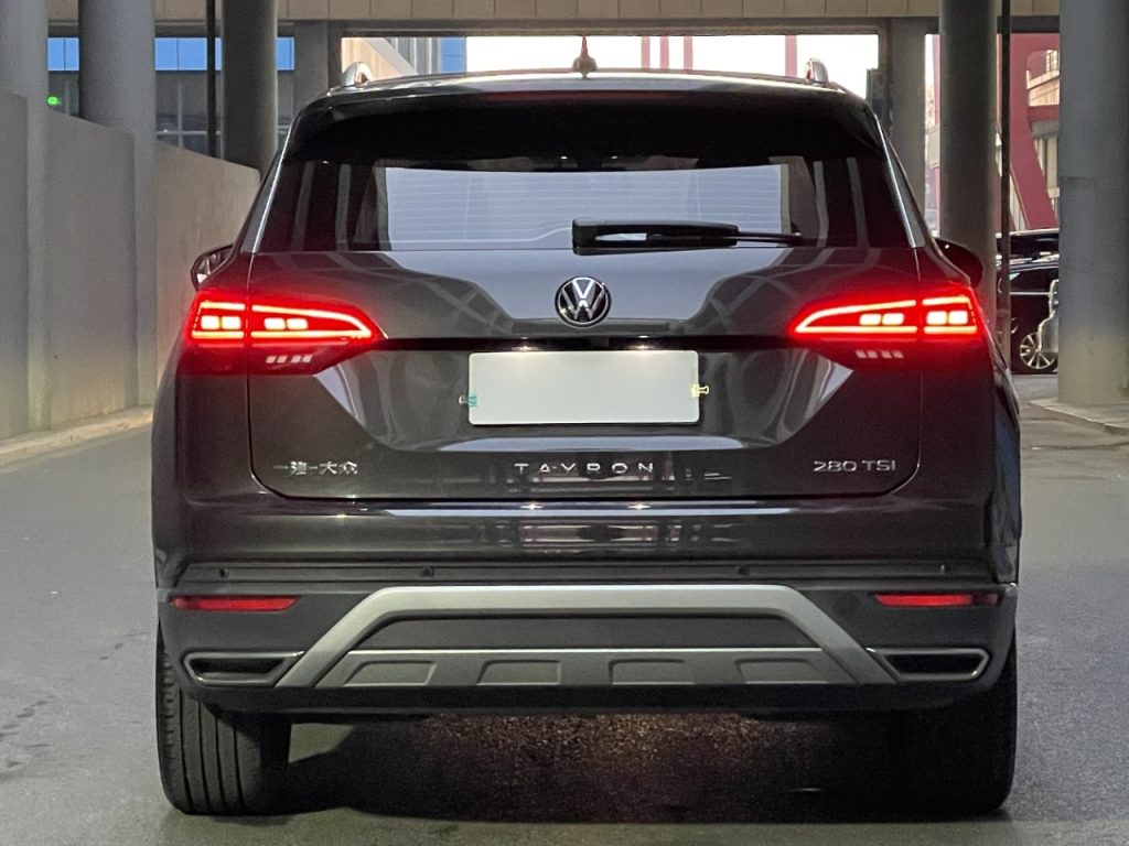 Volkswagen TAYRON 2022 280TSI с двухколесным приводом, версия Luxury Smart Connect - Huishida Trading