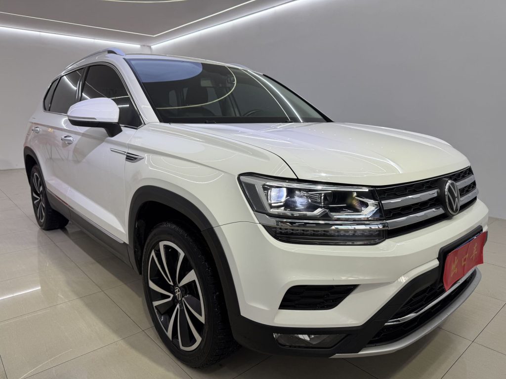 TAYRON 2022 330TSI All-Wheel Drive Luxury Edition - Huishida Trading