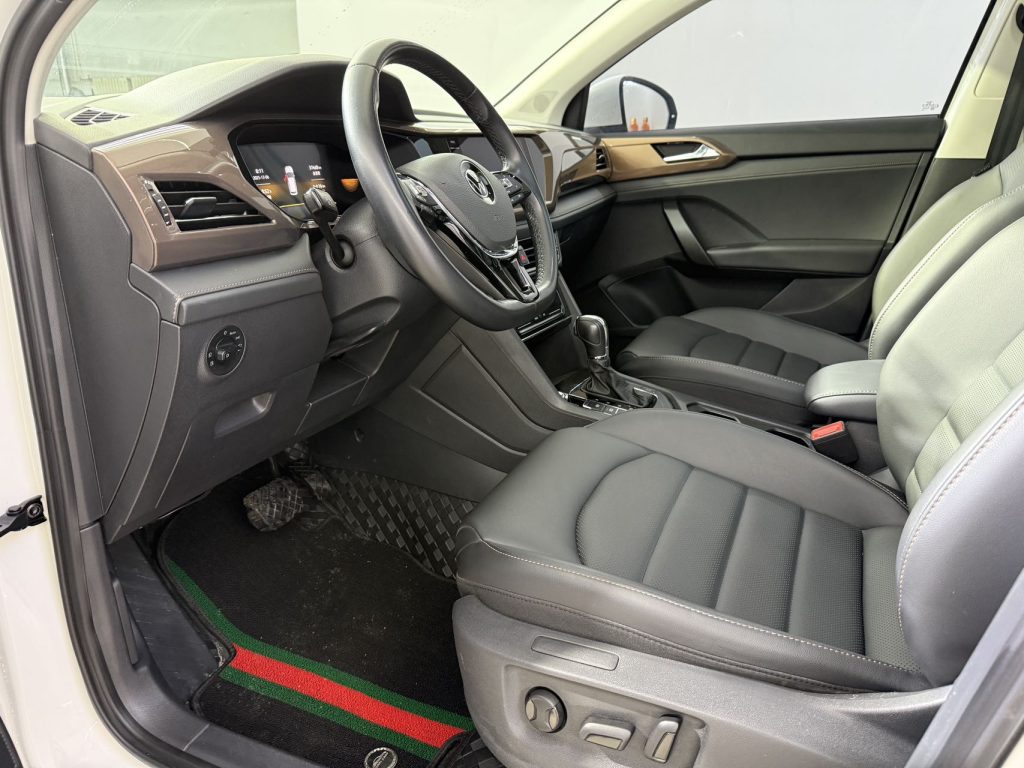 TAYRON 2022 330TSI All-Wheel Drive Luxury Edition - Huishida Trading