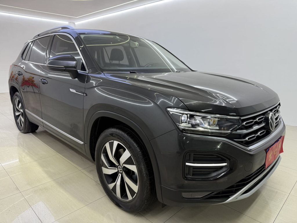 TAYRON 2022 280TSI Передний привод Luxury Smart Connect Edition - Huishida Trading