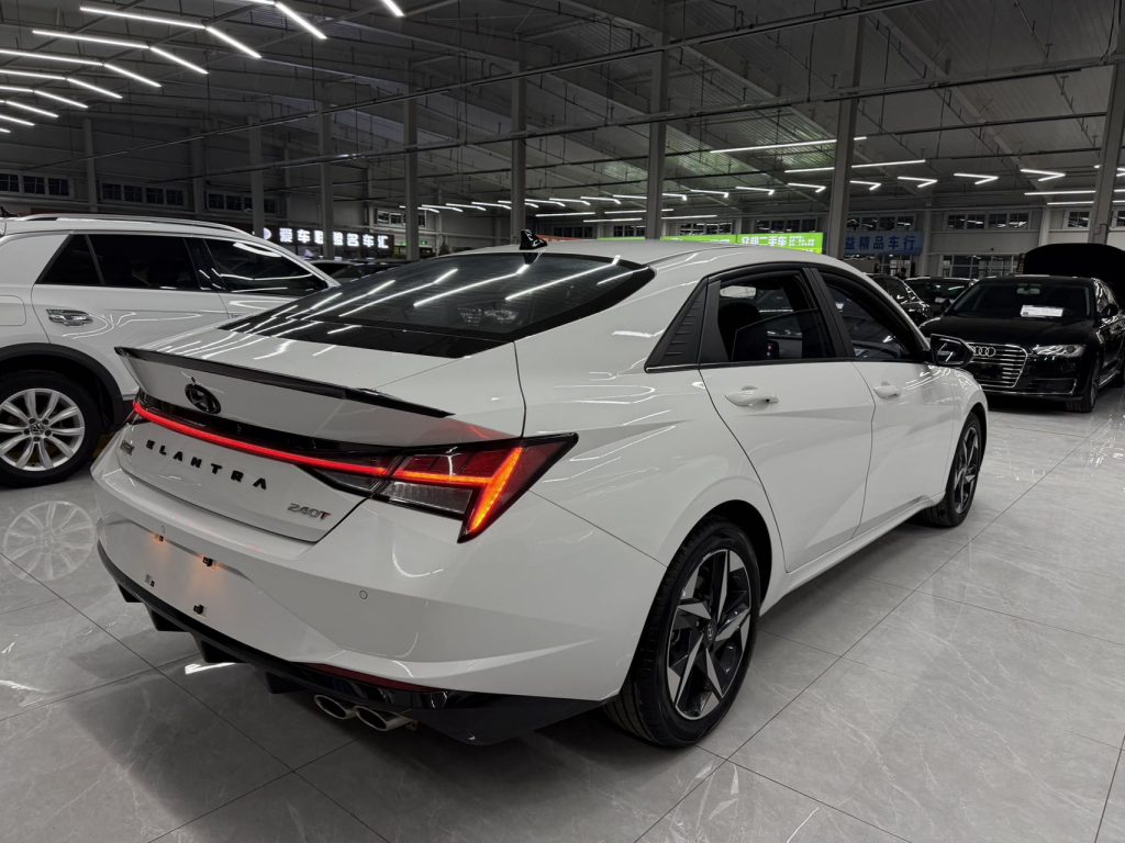 Elantra 2022 Модель 240TGDi DCT LUX Prestige Edition - Huishida Trading