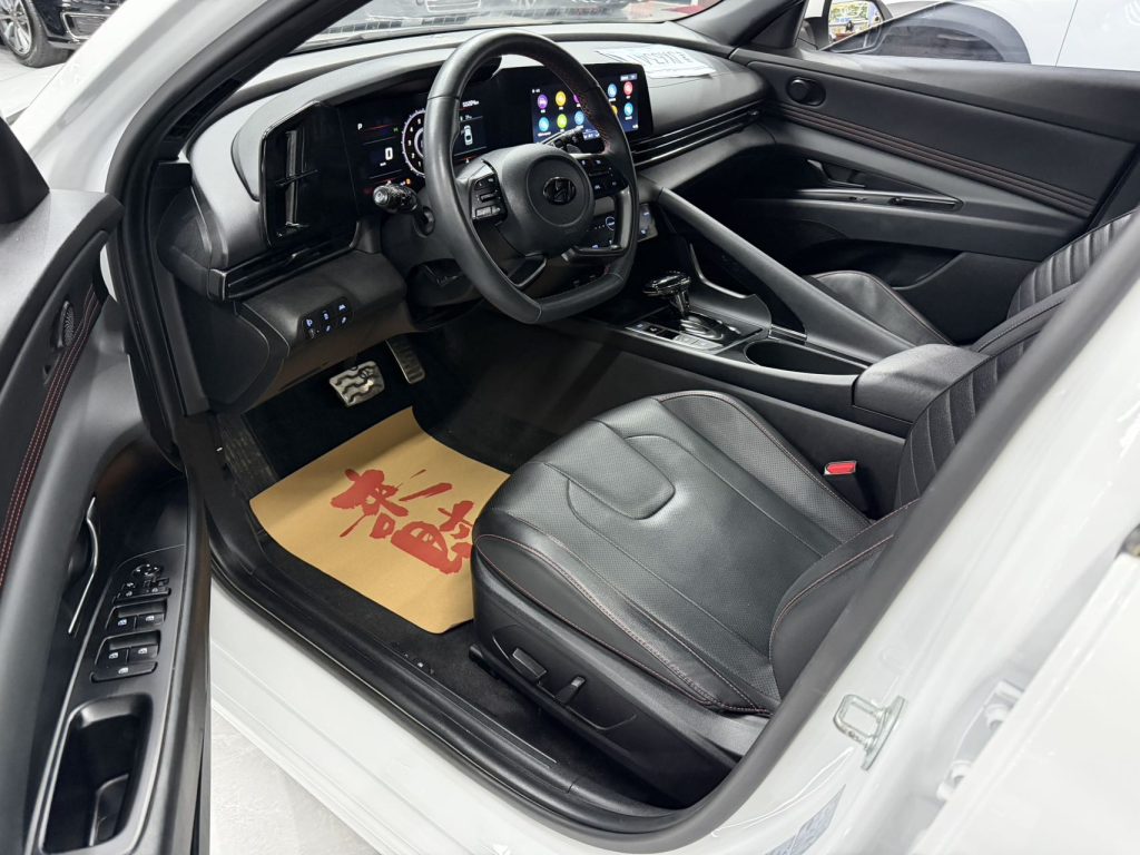 Elantra 2022 Модель 240TGDi DCT LUX Prestige Edition - Huishida Trading