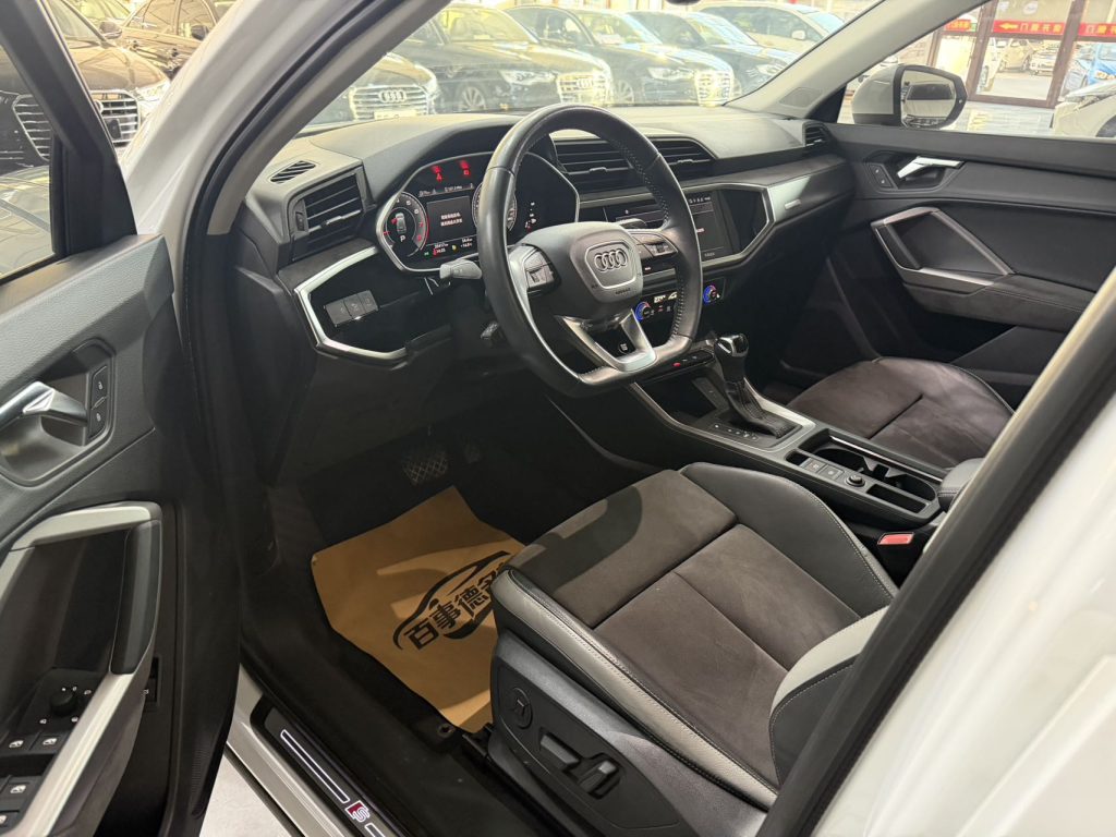 Audi Q3 2022 35 TFSI Sportline - Huishida Trading