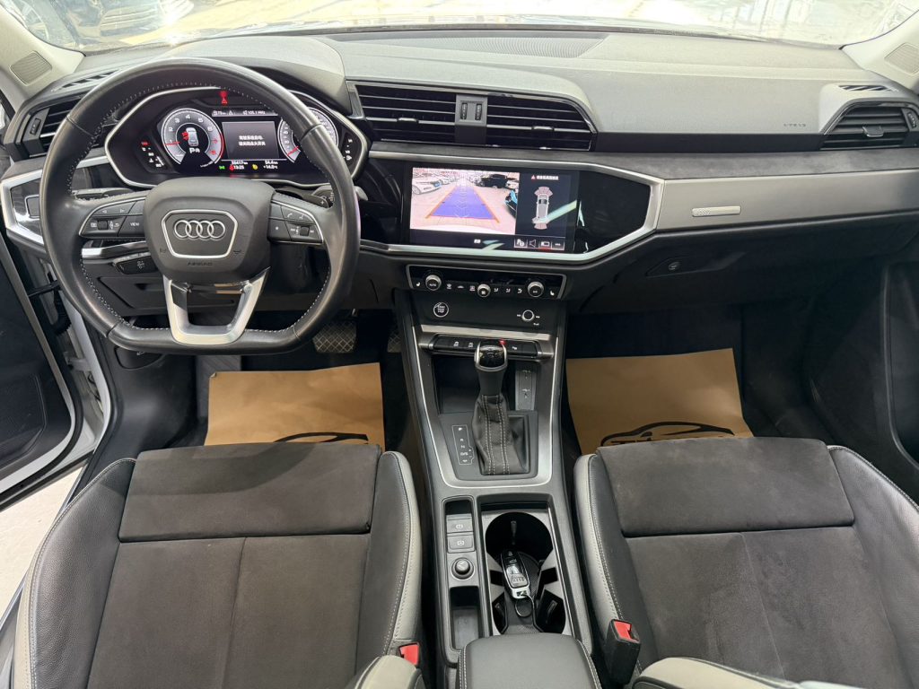 Audi Q3 2022 35 TFSI Sportline - Huishida Trading