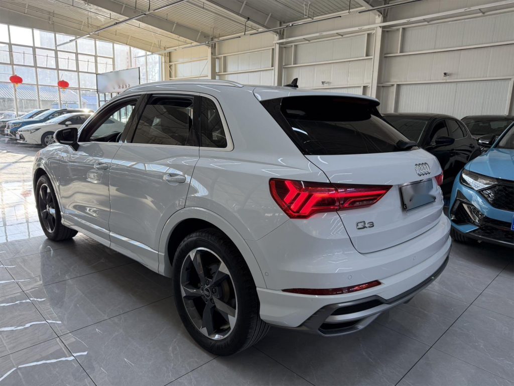 Audi Q3 2022 35 TFSI Sportline - Huishida Trading