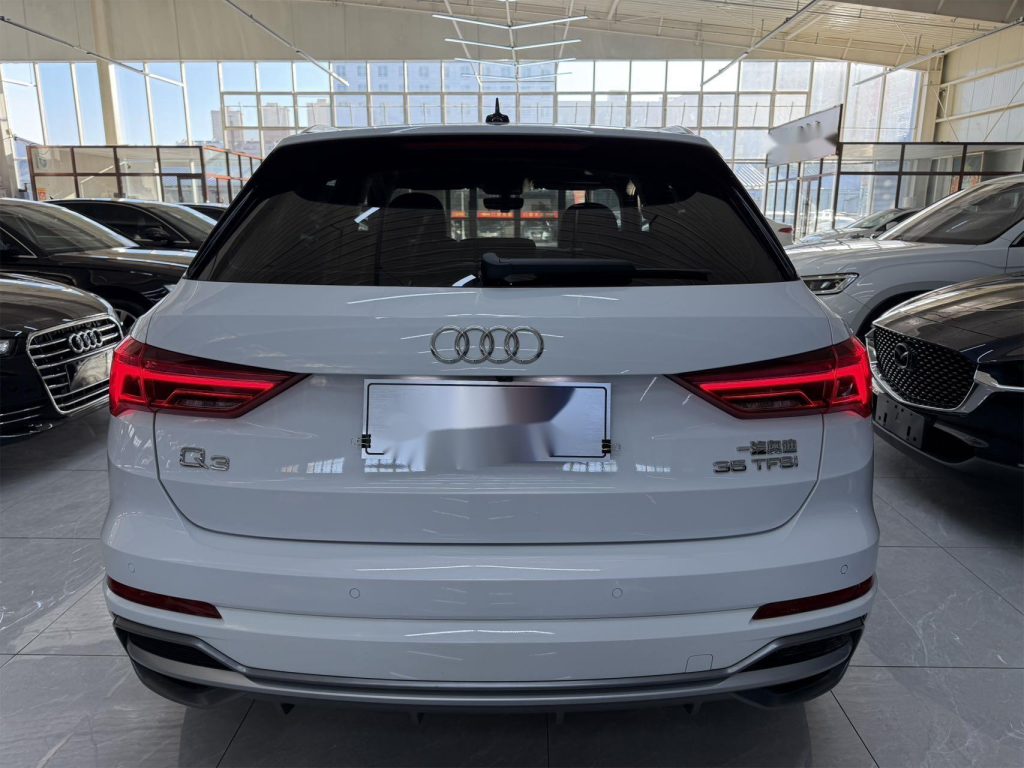 Audi Q3 2022 35 TFSI Sportline - Huishida Trading