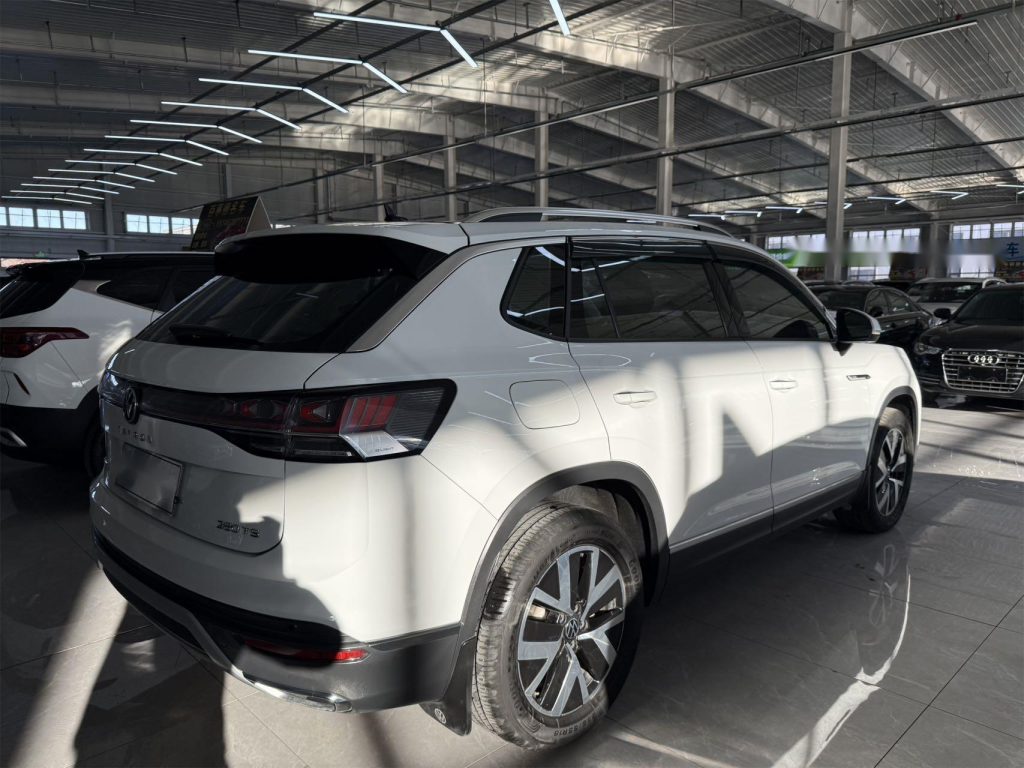 Volkswagen TAYRON 2023 280TSI Передний привод Luxury Plus Advanced Edition - Huishida Trading