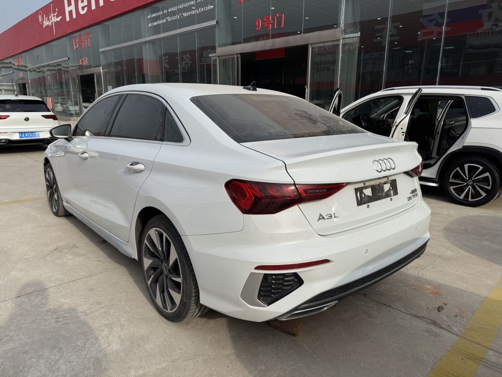 Audi A3 2021 A3L Limousine 35 TFSI Sportline - Huishida Trading