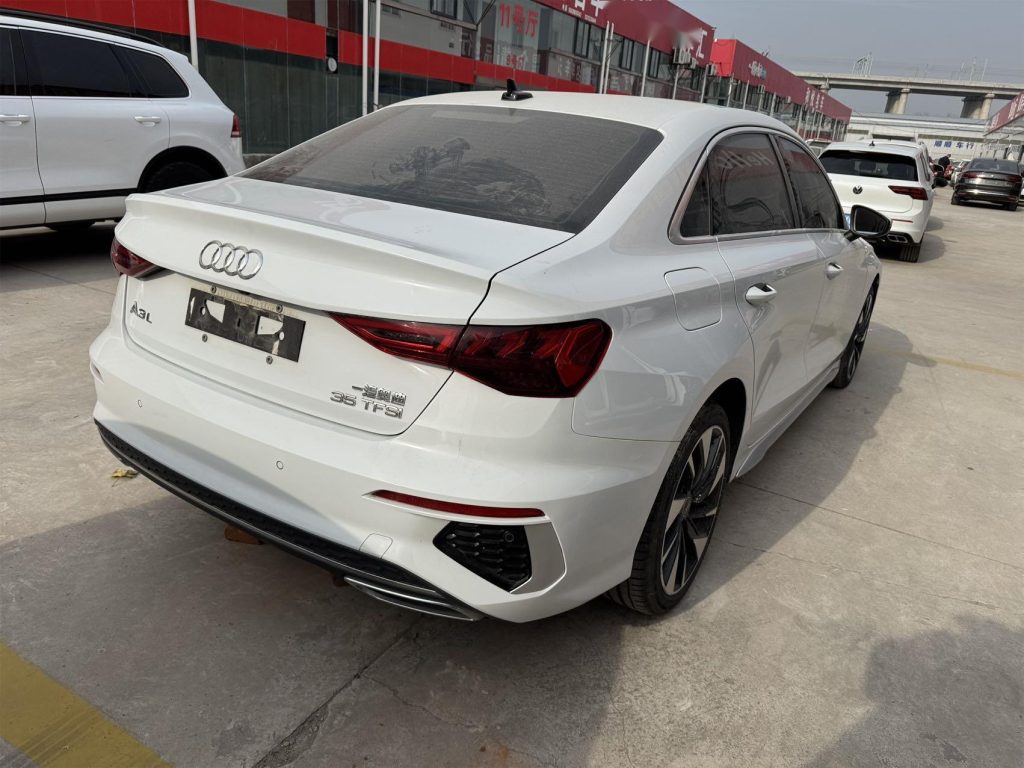 Audi A3 2021 A3L Limousine 35 TFSI Sportline - Huishida Trading