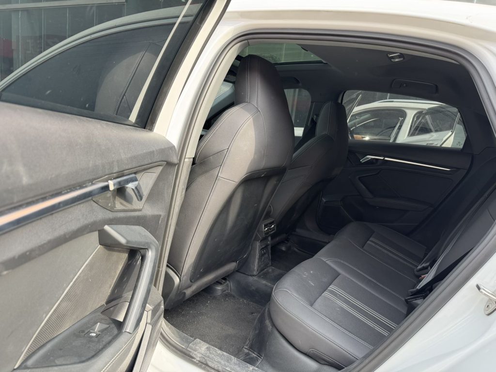 Audi A3 2021 A3L Limousine 35 TFSI Sportline - Huishida Trading