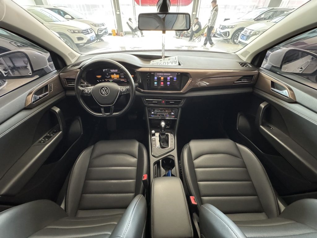 Volkswagen TAYRON 2021 280TSI Front-Wheel Drive Luxury Edition PLUS - Huishida Trading