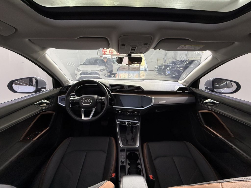 Audi Q3 2021 35 TFSI Sportline - Huishida Trading