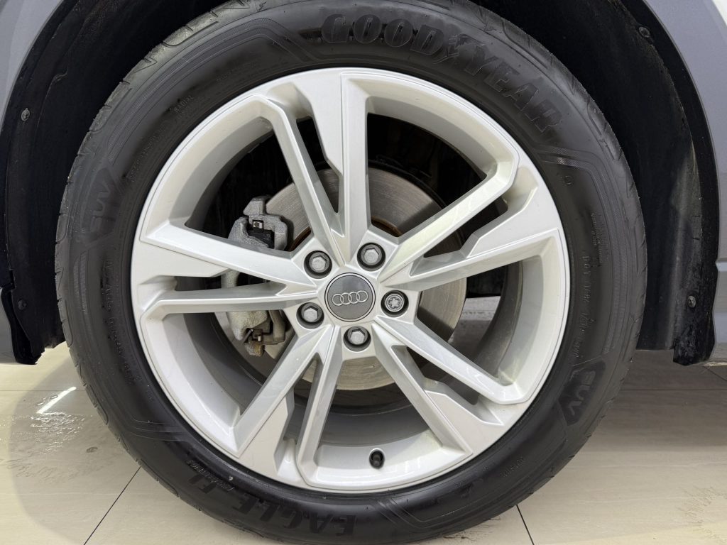 Audi Q3 2021 35 TFSI Sportline - Huishida Trading