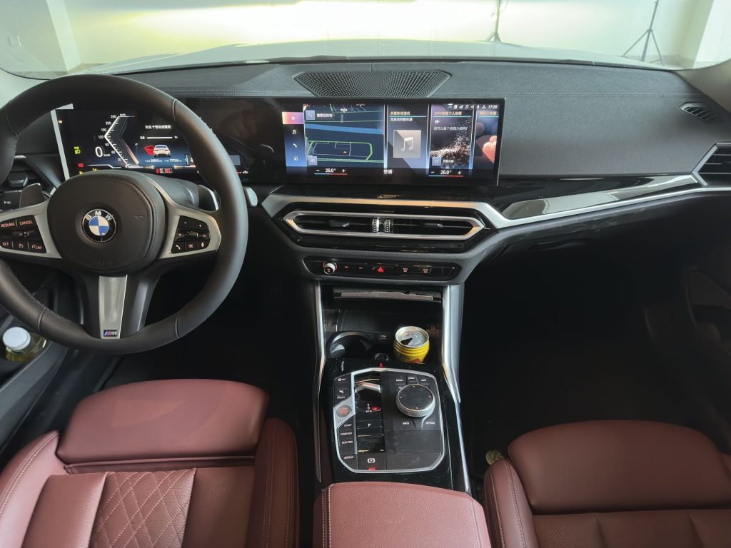 BMW 3 серии 2023 320Li M Sport Package - Huishida Trading