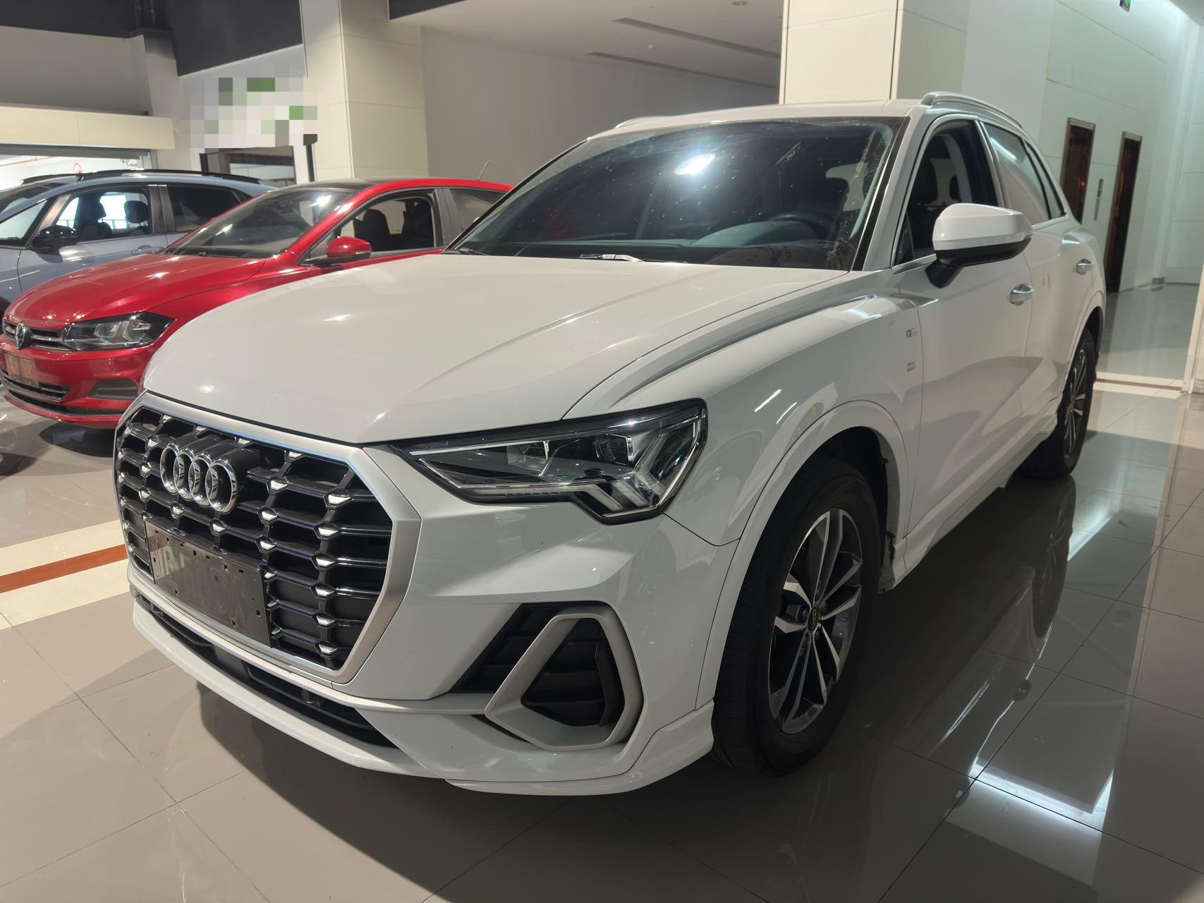 Audi Q3 2022 года  35 TFSI Progressive Dynamic Edition