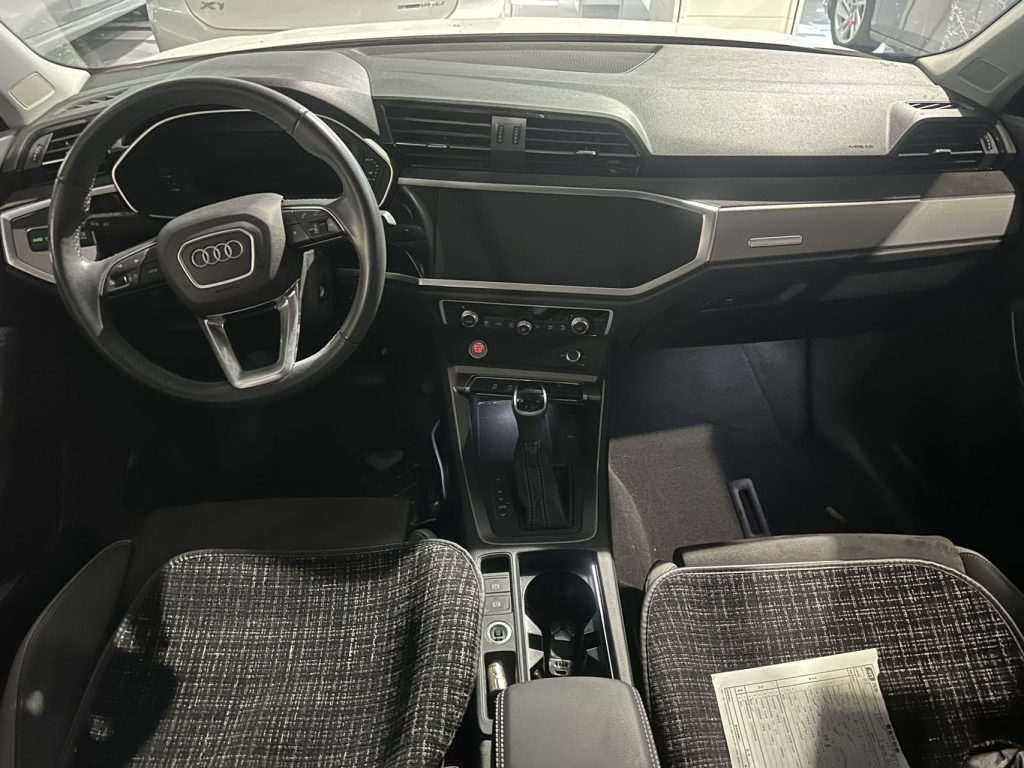 Audi Q3 2022 года 35 TFSI Progressive Dynamic Edition - Huishida Trading