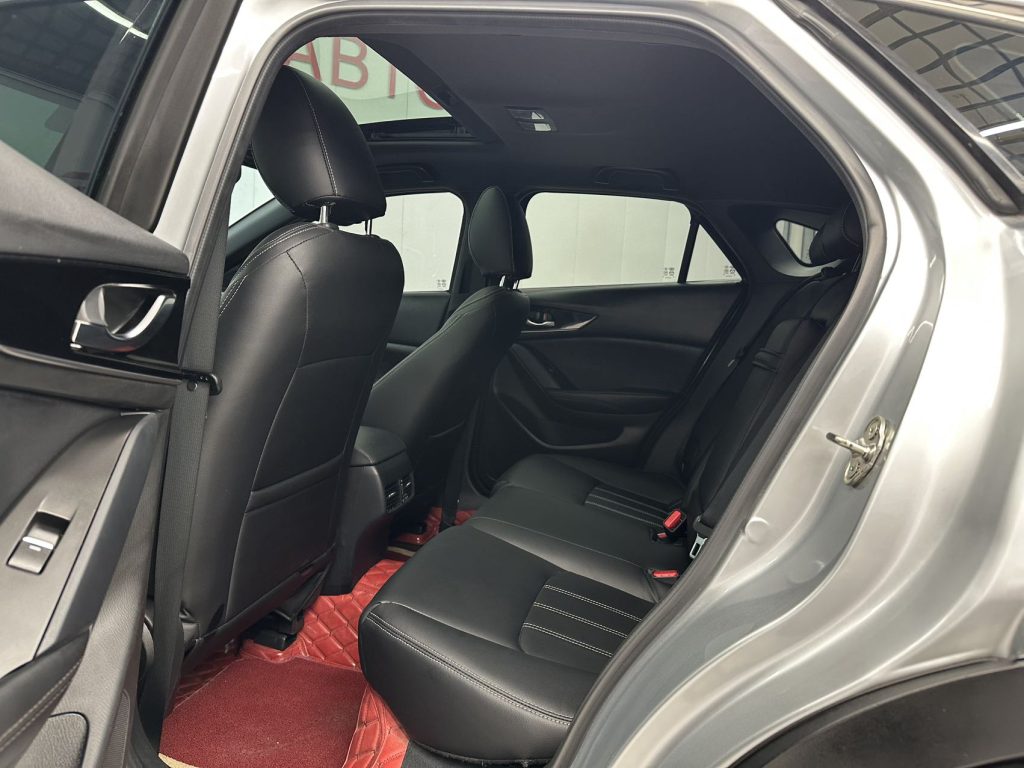 Mazda CX-4 2021 года 2,0 л Автоматическая коробка передач Передний привод Skyactiv Dynamic Edition - Huishida Trading