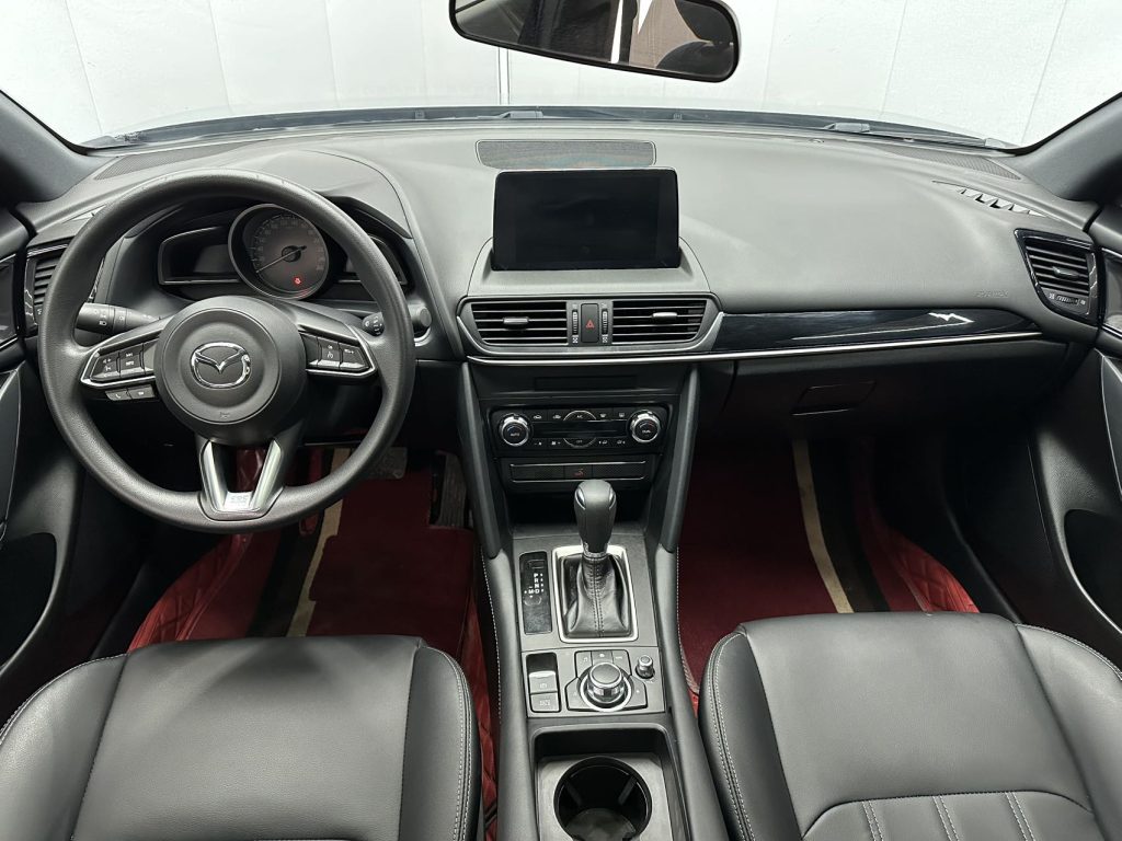 Mazda CX-4 2021 года 2,0 л Автоматическая коробка передач Передний привод Skyactiv Dynamic Edition - Huishida Trading