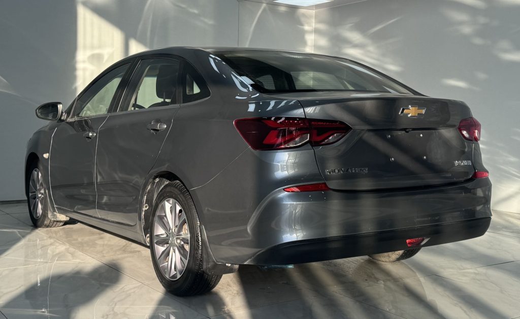 Chevrolet Monza 2022 года 320 Автоматическая коробка передач Enjoy Sunroof Edition - Huishida Trading