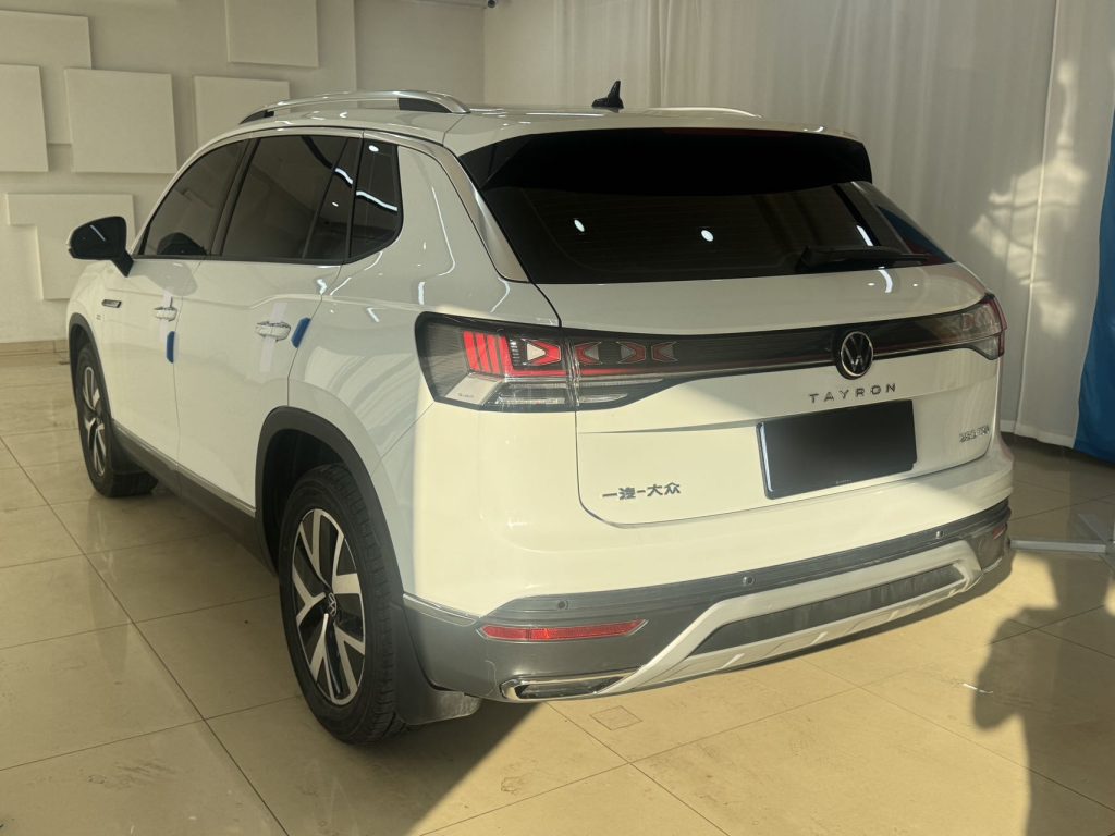 Volkswagen TAYRON 2023 года 280TSI Передний привод Luxury Plus Advanced Edition - Huishida Trading