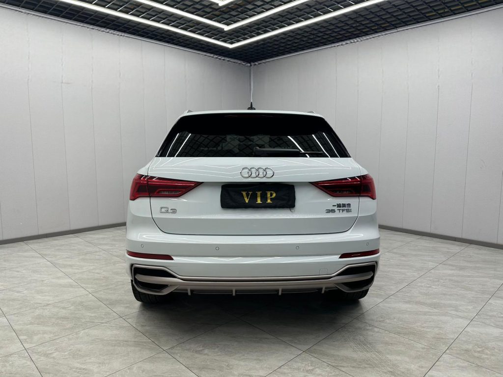 Audi Q3 2022 Model 35 TFSI Sportline - Huishida Trading