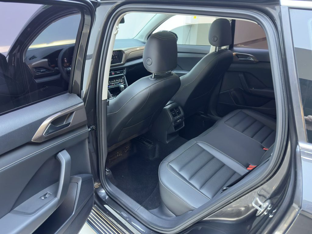 Volkswagen Tharu 2022 280TSI с передним приводом, версия Luxury Edition - Huishida Trading