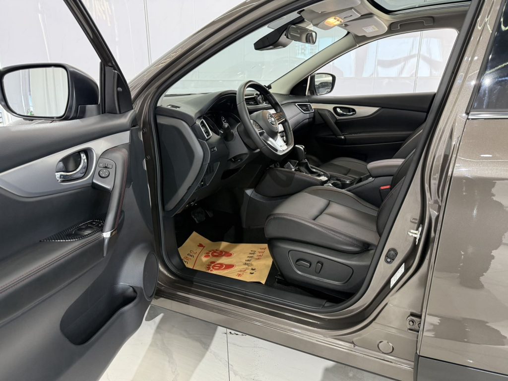 NISSAN Qashqai Модель 2021 года, 2,0 л, CVT, Luxury Edition - Huishida Trading