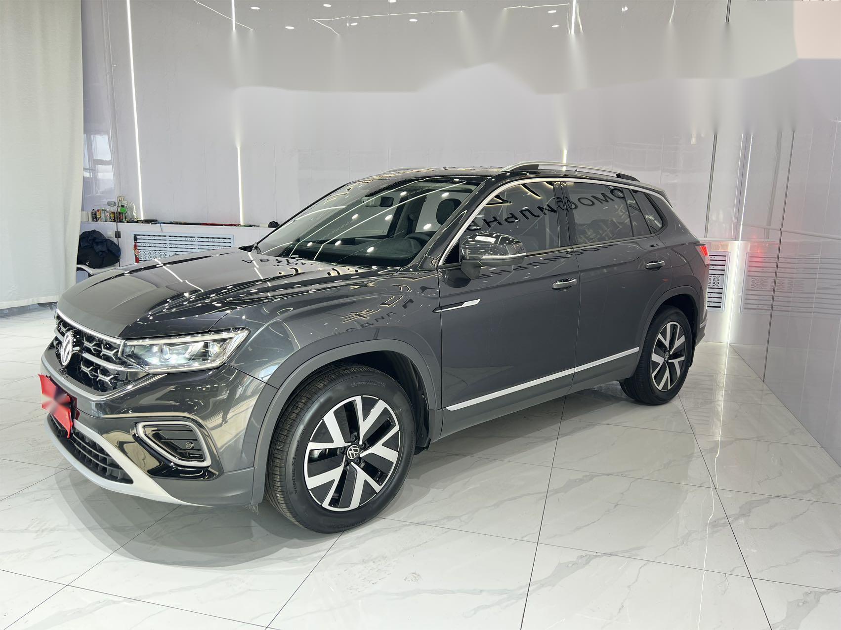 Volkswagen TAYRON 2023 280TSI Передний привод Luxury Plus Advanced Edition