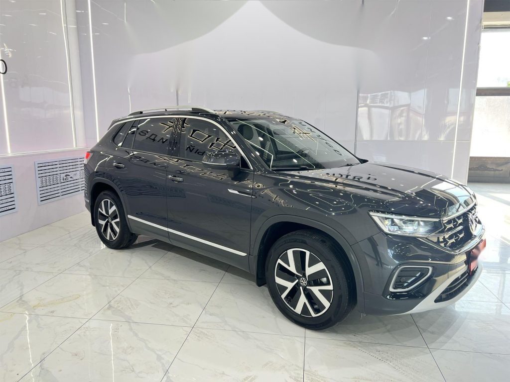 Volkswagen TAYRON 2023 280TSI Передний привод Luxury Plus Advanced Edition - Huishida Trading