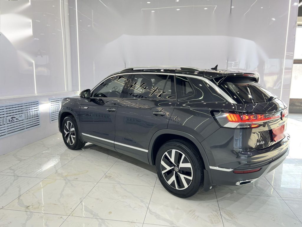 Volkswagen TAYRON 2023 280TSI Передний привод Luxury Plus Advanced Edition - Huishida Trading