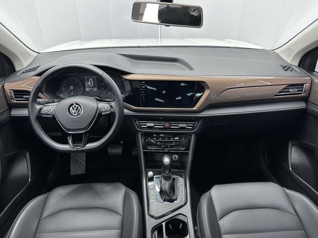 Volkswagen Tharu 2021 года 280TSI Luxury Edition PLUS (передний привод) - Huishida Trading