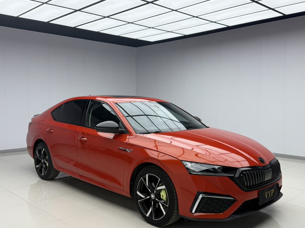 SKODA Octavia PRO 2021 модельный год PRO TSI280 DSG Prestige Edition - Huishida Trading