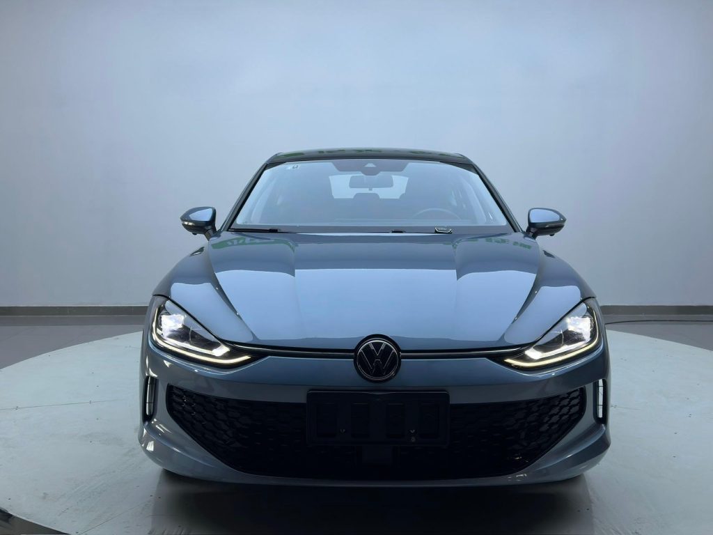 Volkswagen LAMANDO L 2022 280TSI Xuanla Edition - Huishida Trading