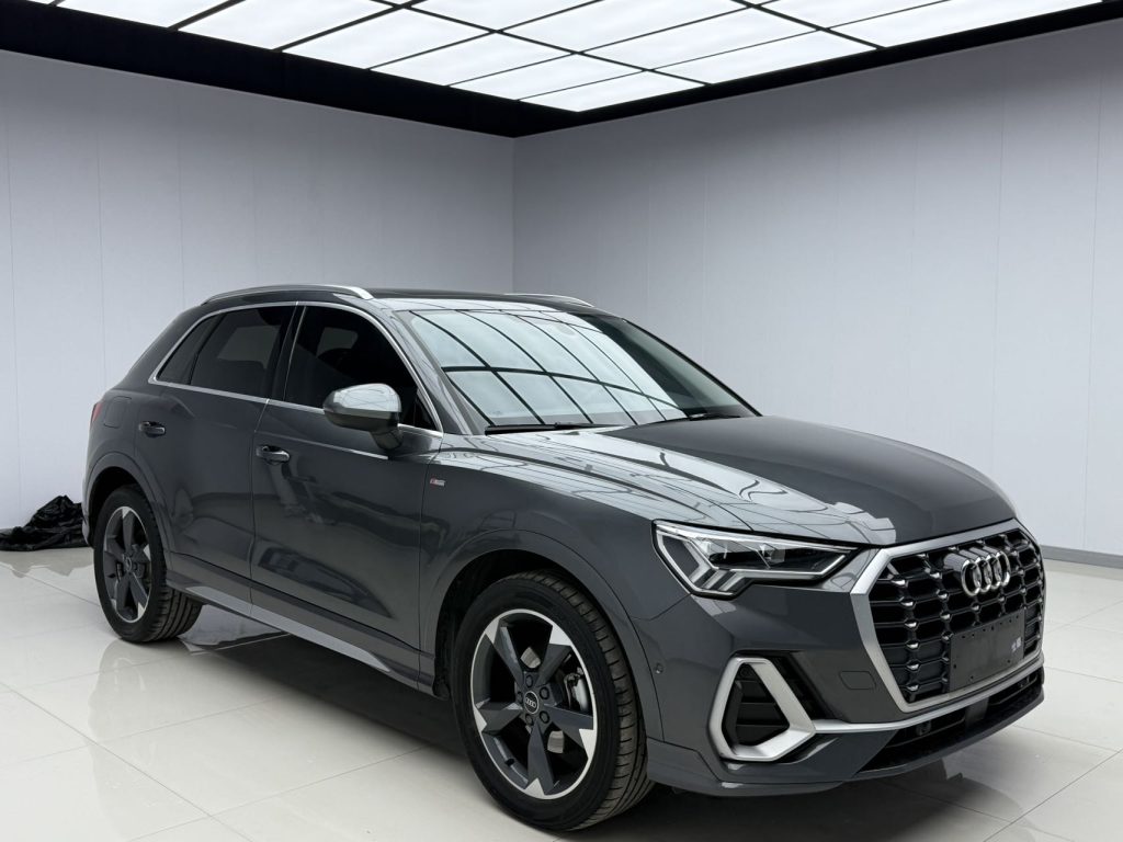Audi Q3 2023 35 TFSI Sportline (1.4T) - Huishida Trading